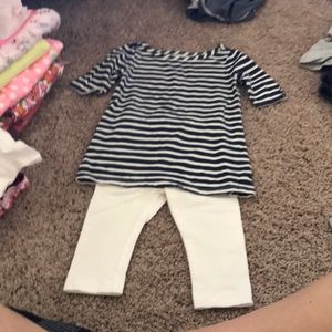 Old Navy  tunic with leggings